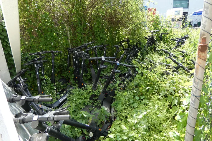Posten OKAI ES400A Profi E-Scooter
